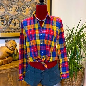 Old Navy Plaid long sleeve buttoned shirt